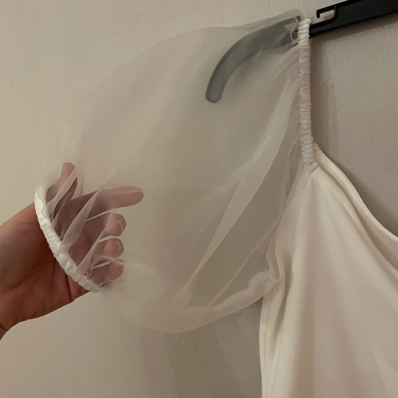 Express sweetheart sheer puff sleeve top! - Picture 5 of 7